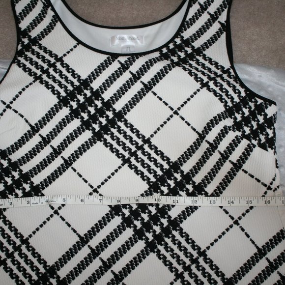 Motherhood Maternity | A-Line Dress | Large - Picture 10 of 14